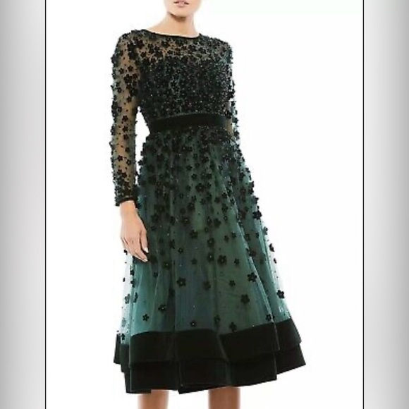 NWOT MAC DUGGAL Green Embellished Illusion High Neck Long Sleeve Fit & Flare 2 - Picture 4 of 10